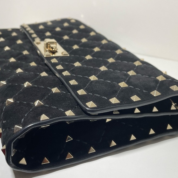 Valentino Garavani Rockstud Spike Black Velvet Wallet on Chain ✨ - Picture 2 of 8